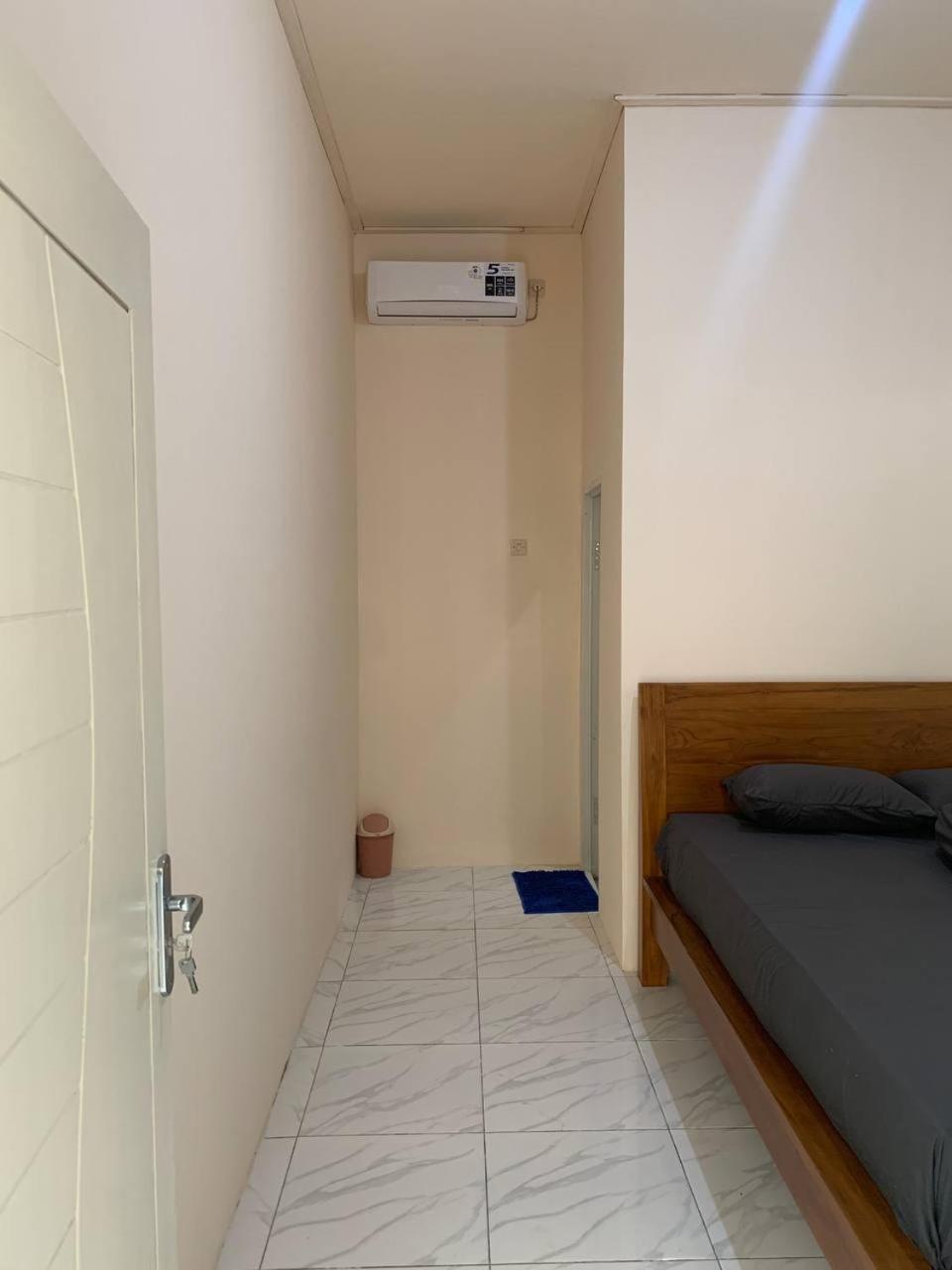 Dikky Guest House Near Bangsal And Sira Pemenang 외부 사진
